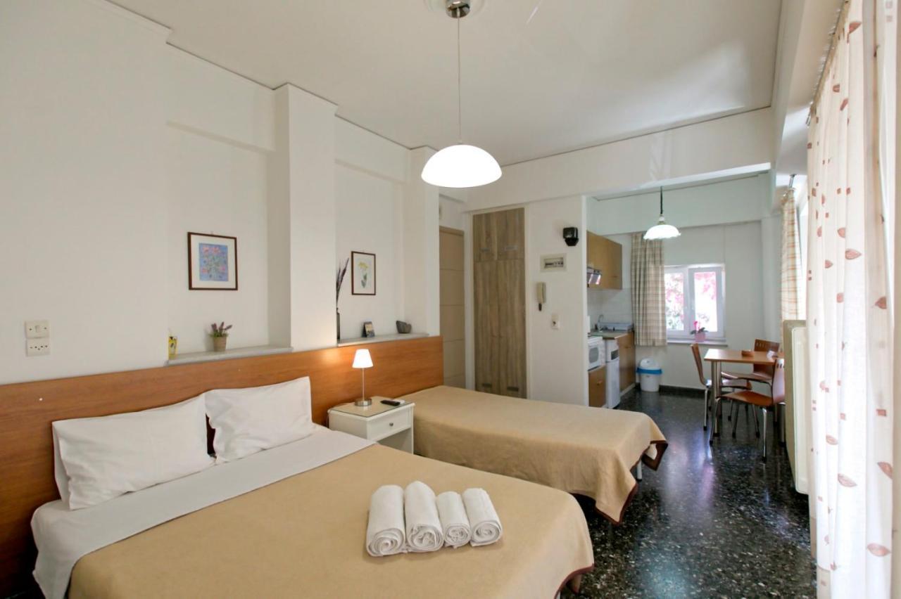 Selana Apartments Mytilíni Extérieur photo